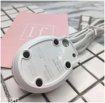 欧乐b电动牙刷怎么样？四个刷头很好用