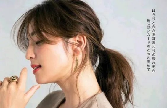 服装配饰如何搭配