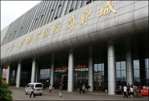 昆明新螺蛳湾属于昆明的哪个区？