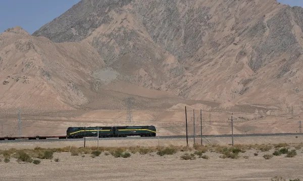 青藏线海拔多少米