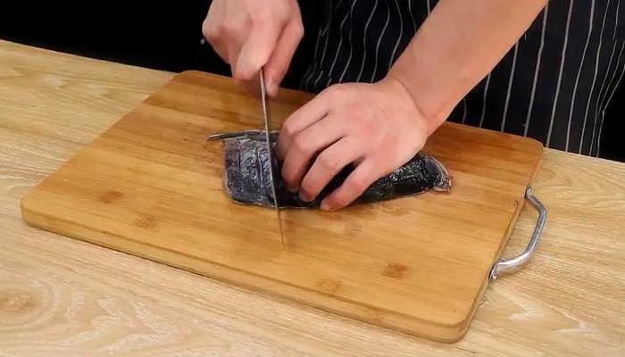 鱼头炖豆腐的做法 鱼头豆腐汤怎么做