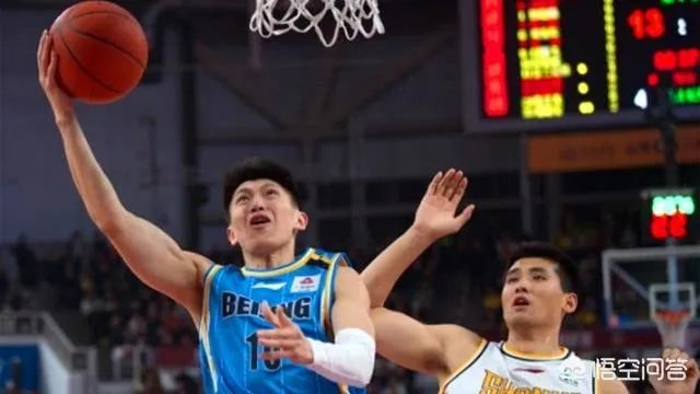 首钢和山西男篮的常规赛中，林书豪被外援富兰克林所撞到，翟晓川上前出头，你怎么看？