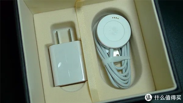 迄今为止最好的智能手表？——中国版华为Watch使用体验