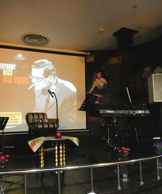 大连有哪些好玩的酒吧？