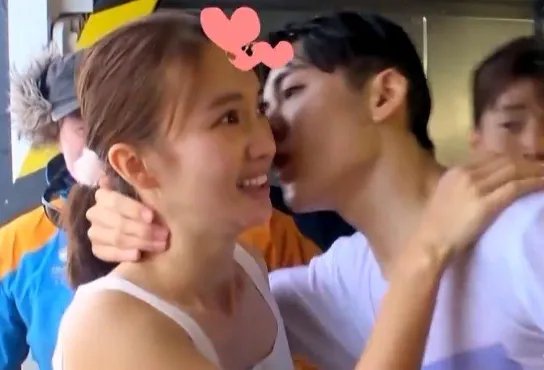 如何看待如今金晨的成功？