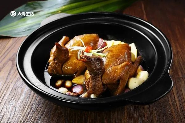 乳鸽的功效与作用