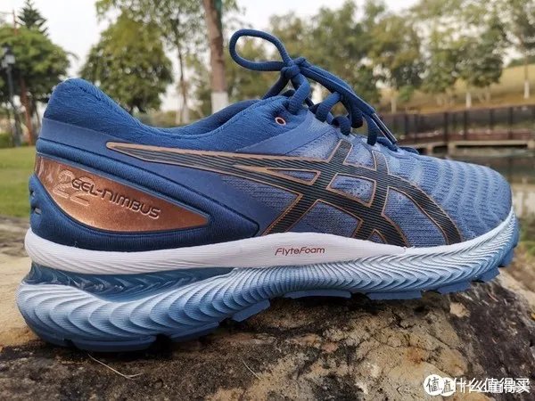 跑步鞋什么牌子好