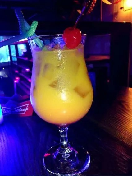 大连有哪些好玩的酒吧？