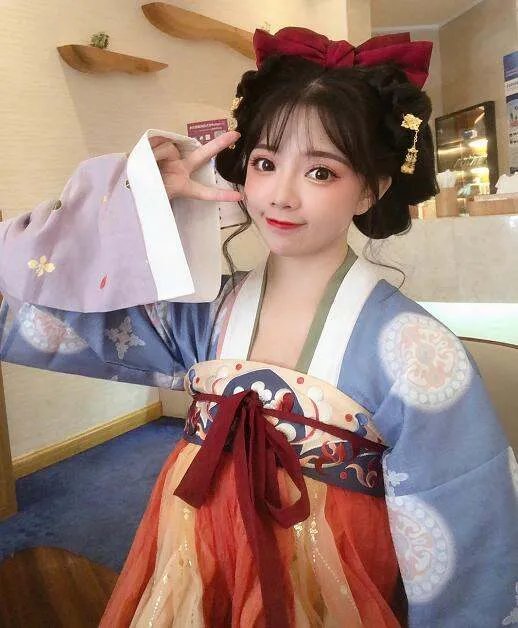 王奕萌为什么会被戏谑是小胖墩?