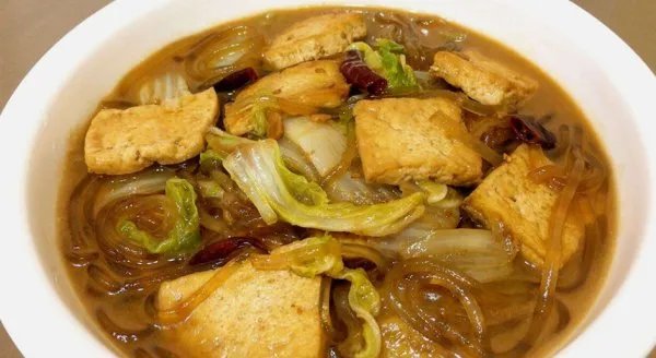 白菜炖豆腐怎样做才好吃？有什么小窍门？