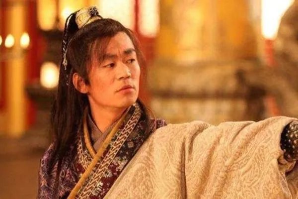 《隋唐英雄传》中，李元霸的武功到底有多高？