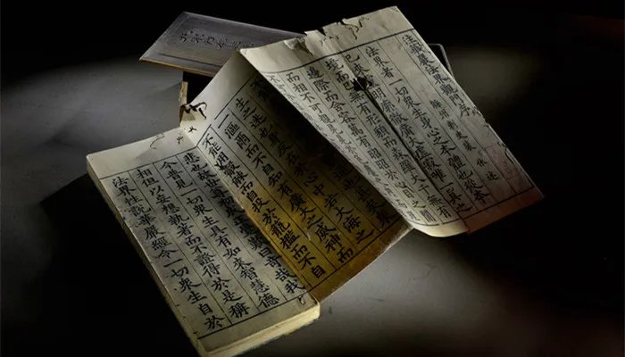 王维是哪个朝代的