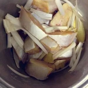 水煮耗儿鱼的做法步骤图，水煮耗儿鱼怎么做
