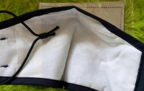 口罩潮湿会影响防护效果，当口罩潮湿后我们该怎么做？