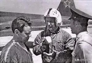 F5战斗机在二代机里算是最好的吗?