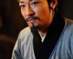 《水浒传》里面的白日鼠白胜为什么是梁山好汉呢？