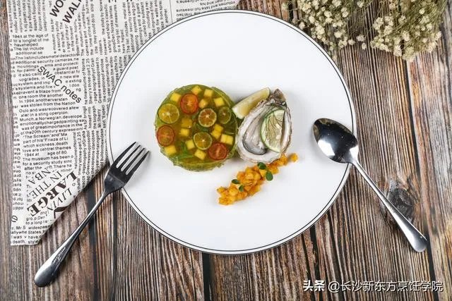 学西餐主要是学什么？