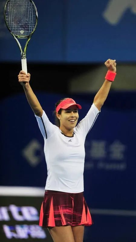 你身边最优秀的那个女生是什么样子？