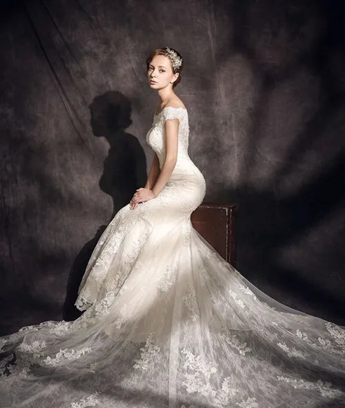 没胸怎么穿婚纱  胸小的新娘穿什么婚纱好看