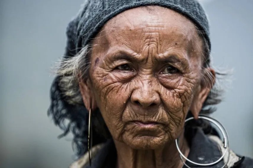 全球十大顶尖人物摄影师排行榜 第一代表作是《阿富汗少女》