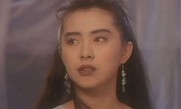 当50岁邱淑贞撞上51岁王祖贤，网友为何说这是我见过最有杀伤力的对比？