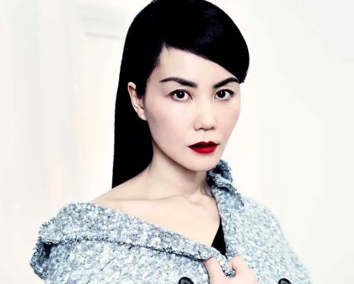 岳云鹏得知偶像王菲要加自己好友，为什么当众拒绝呢？背后有什么原因呢？