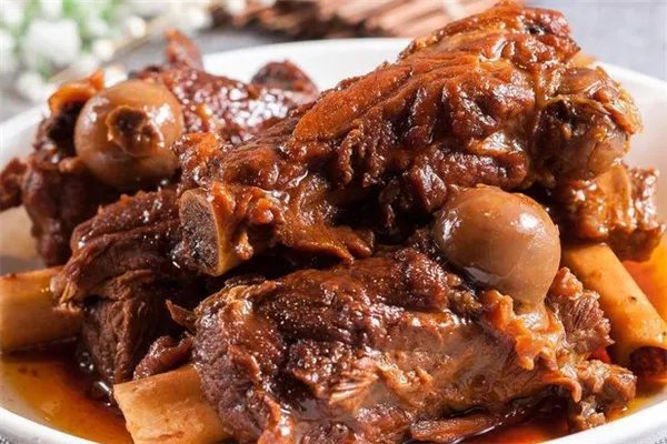 亳州十大美食店排行榜：苏小楼上榜，繁花音乐餐厅第一