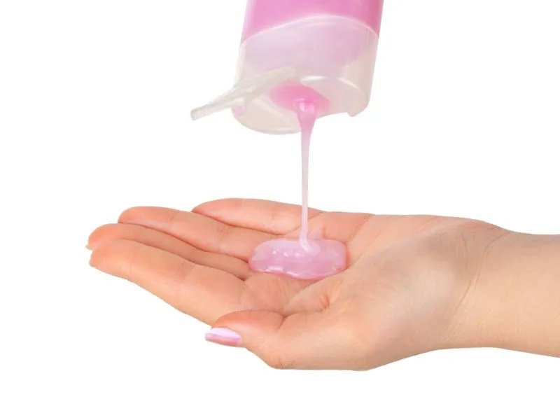 头发油用什么洗发水