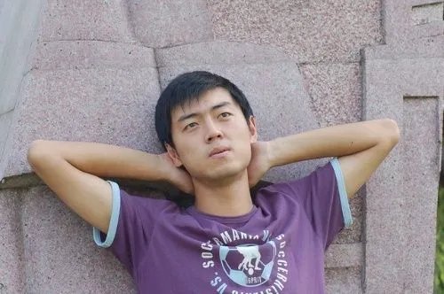 相信我们会创造奇迹的歌词，跪求~~~~