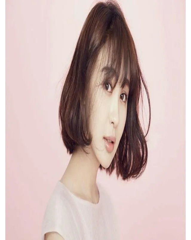 李菲儿是谁？为何近日频频上热搜？