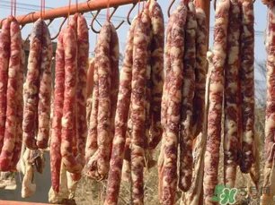 香肠有哈喇味如何去除？香肠有哈喇味能吃吗？