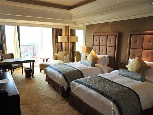 酒店退房时间一般是几点