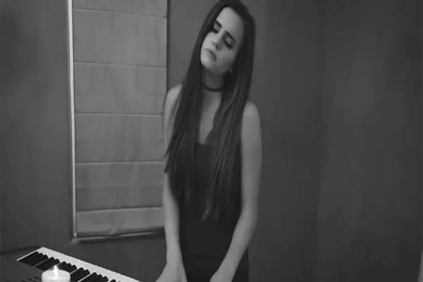 十大翻唱女歌手排行榜 原来一直循环播放的歌曲是翻唱歌曲