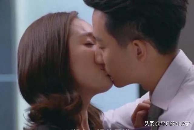 电影、电视剧拍吻戏时，发生过哪些令人尴尬的事？