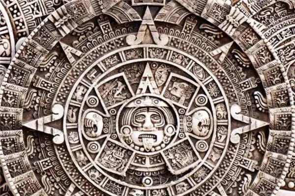 玛雅人壁画中所画的宇航员图是真的吗？