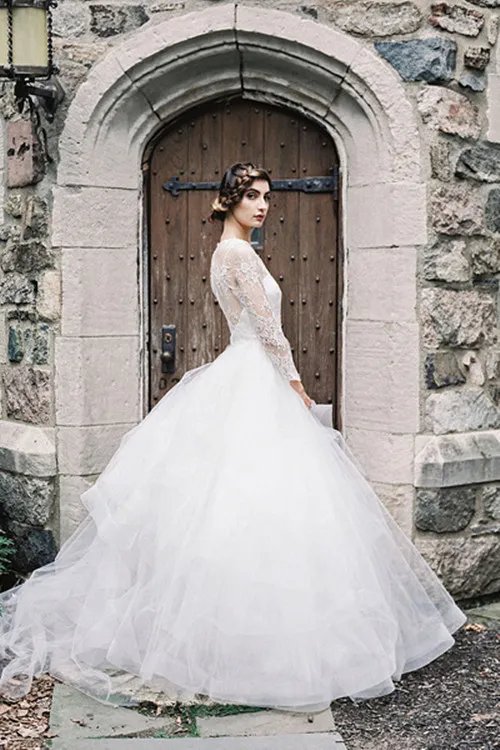 婚纱礼服专卖店排名  买一套婚纱需要多少钱