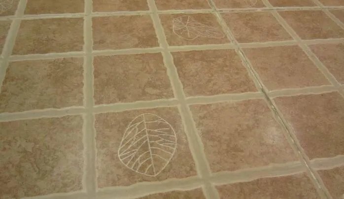 防滑地砖哪种好 地砖太滑的解决方法