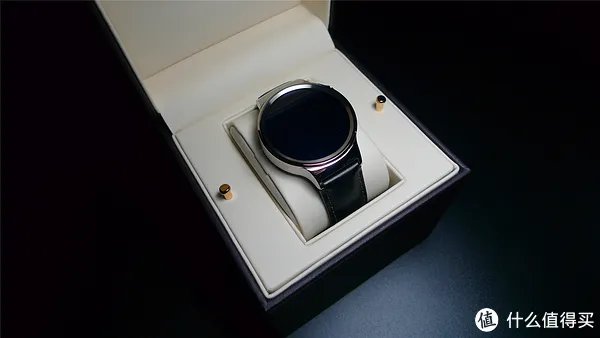 迄今为止最好的智能手表？——中国版华为Watch使用体验