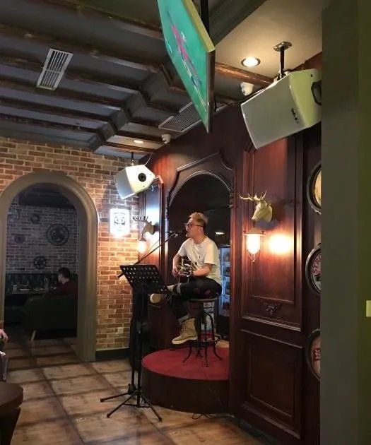 大连有哪些好玩的酒吧？