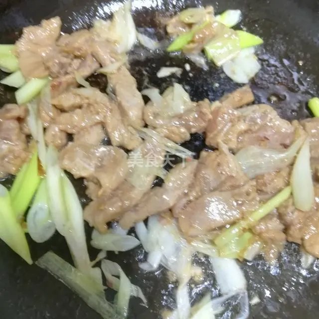 大葱炒肉怎么做好吃