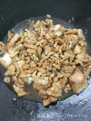 肉丝豆腐