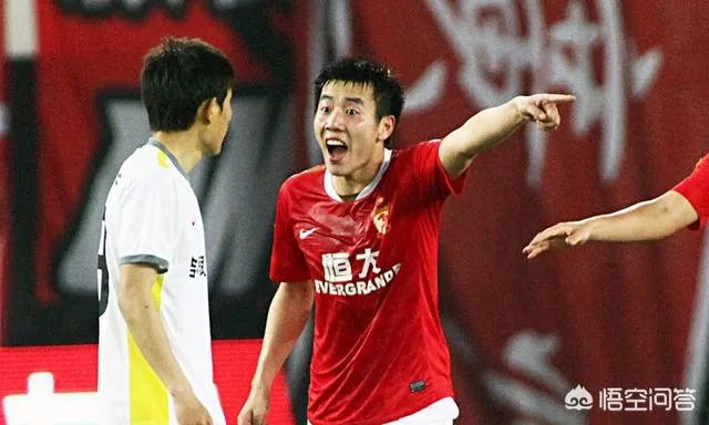 足球掷弹兵是什么意思？