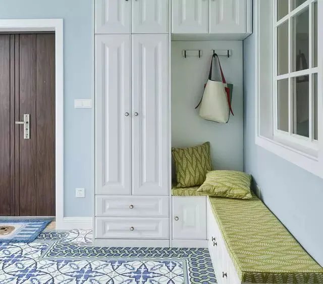 第一次看到这种风格的房子，真心漂亮！