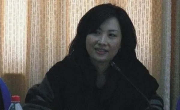 “土皇后”郑少清27岁成福建亿万富姐,最终结局如何?