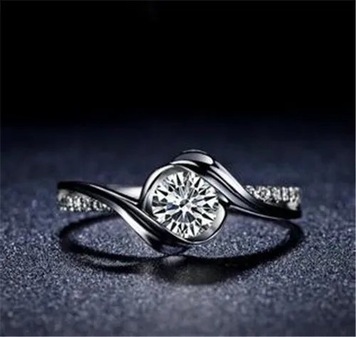 钻石图片大全 钻石戒指怎样定制