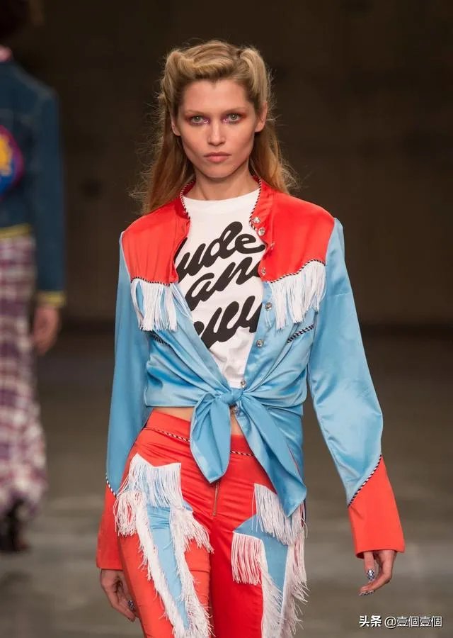 什么颜色百搭什么颜色显得奢华？