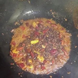 水煮耗儿鱼的做法步骤图，水煮耗儿鱼怎么做