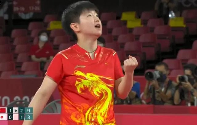 东京奥运会乒乓球女团决赛，孙颖莎为什么会输给伊藤美诚一局？