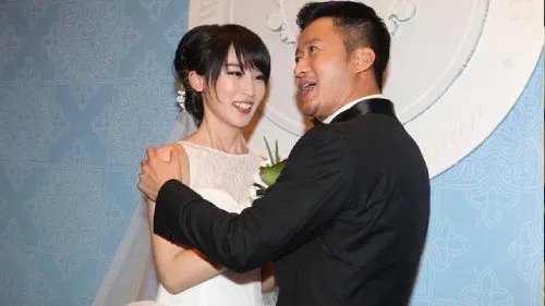 吴京发微博晒出和谢楠恩爱照片,你羡慕他俩吗?