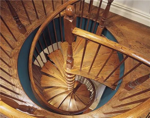 旋转楼梯尺寸是多少